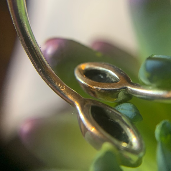 Onyx Ring - Picture 6 of 6